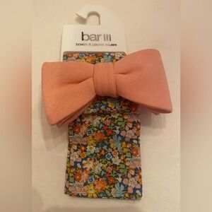BAR III Men’s Bow Tie and Pocket Square NWT